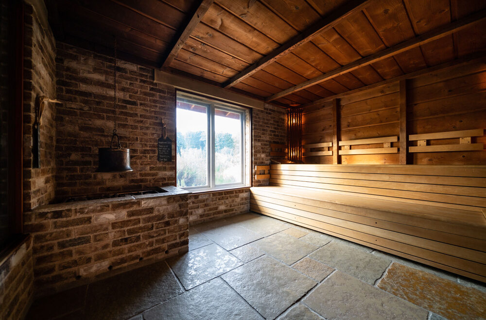 Archerfield-lavender-sauna